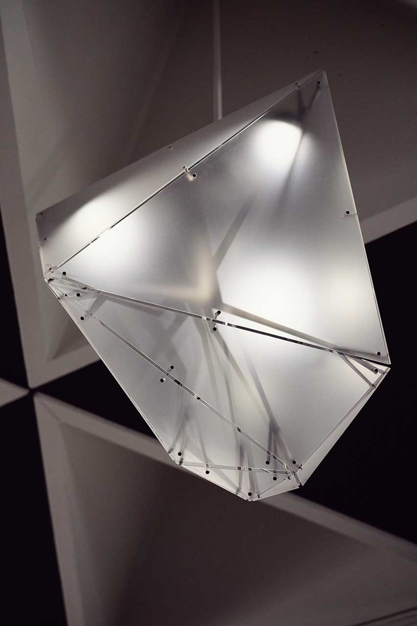 Lustre polyèdre - Théâtre Maurice Novarina